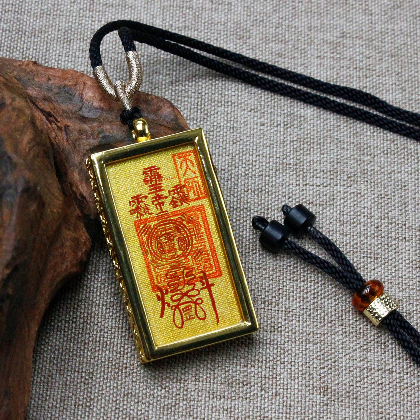 Luck-Enhancing Five Thunders Double-Sided Talisman Pendant