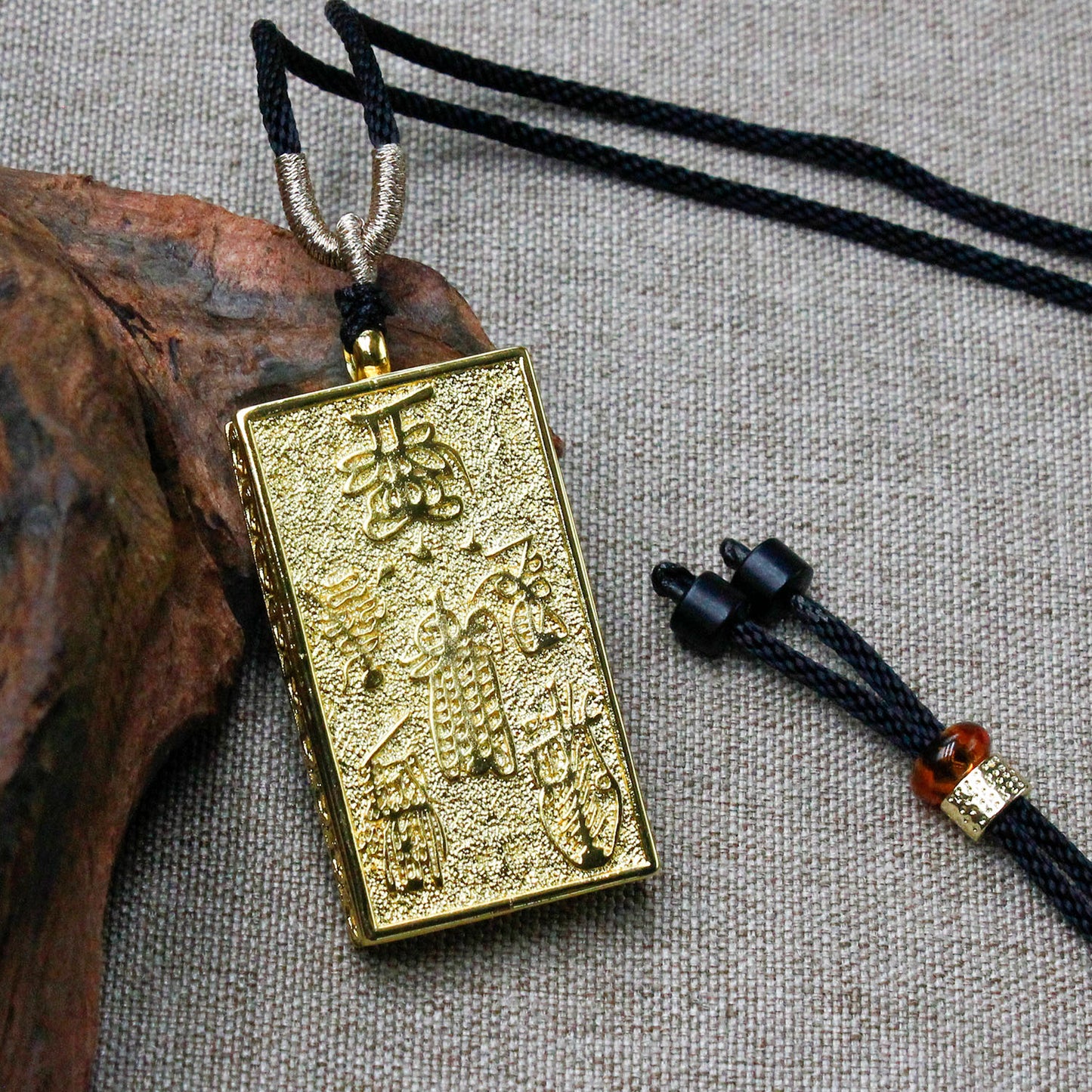 Luck-Enhancing Five Thunders Double-Sided Talisman Pendant