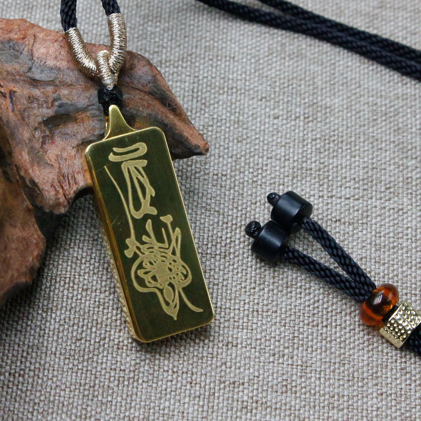 Hundred Solutions Obstacle-Removing Noble Talisman Double-Sided Pendant