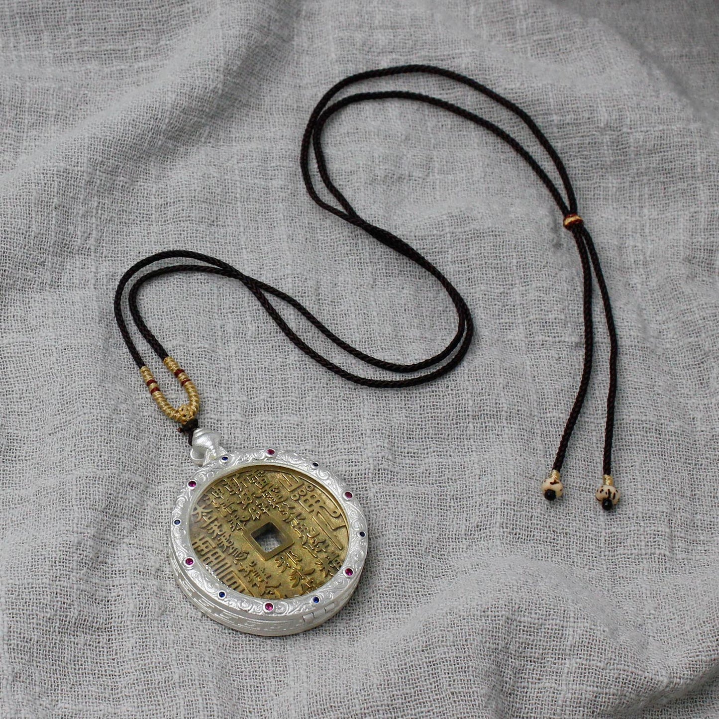 Conch-Gem Mountain-Spirit Bagua Double-Sided Thangka Pendant